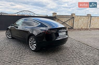 Седан Tesla Model 3 2019 в Тернополе
