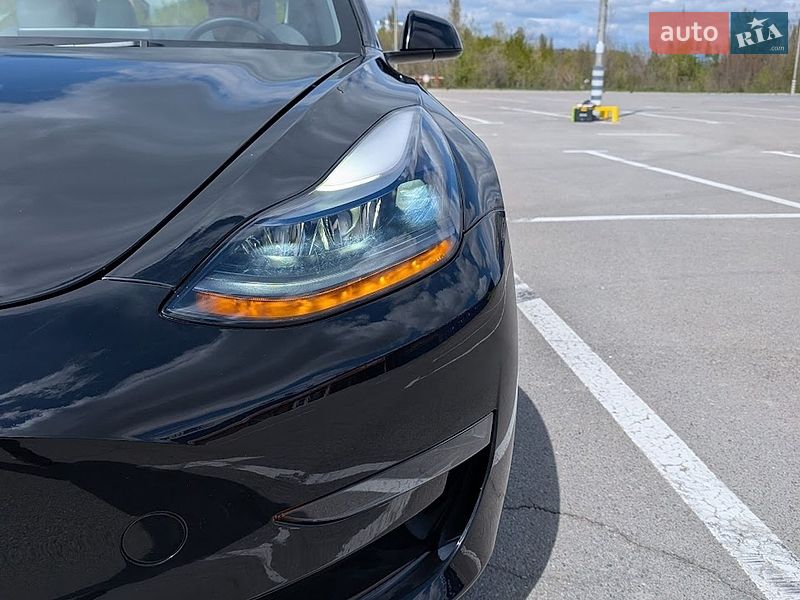 Седан Tesla Model 3 2022 в Каменец-Подольском