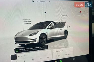 Седан Tesla Model 3 2023 в Києві