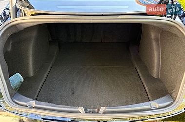 Седан Tesla Model 3 2022 в Ровно