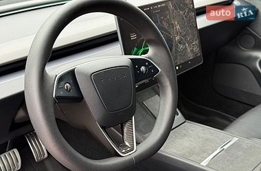Седан Tesla Model 3 2024 в Ірпені