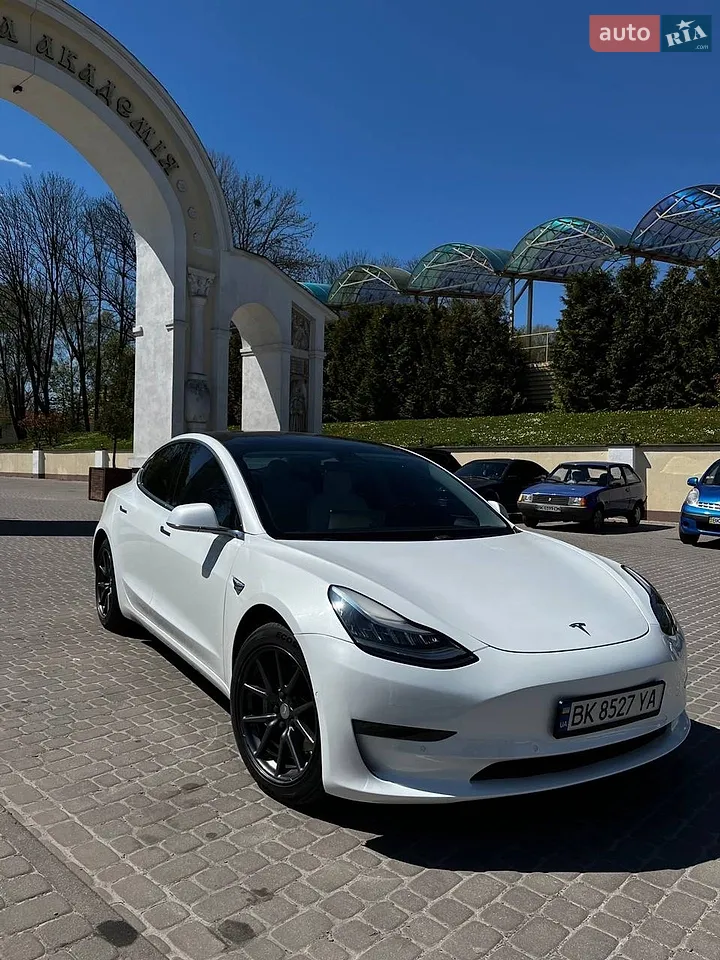2019 Tesla Model 3 - мініатюра 25