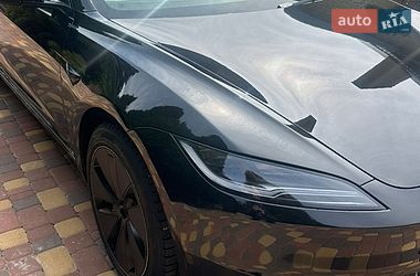 Седан Tesla Model 3 2025 в Харкові