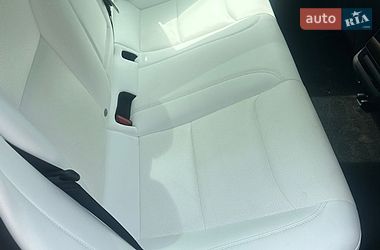 Седан Tesla Model 3 2025 в Харкові