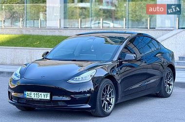 Седан Tesla Model 3 2019 в Днепре