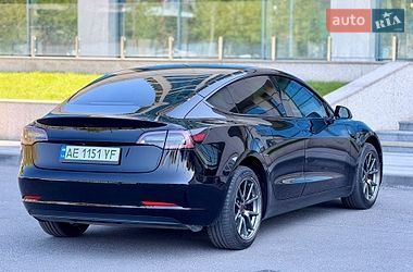 Седан Tesla Model 3 2019 в Дніпрі