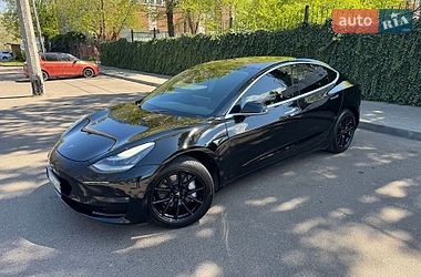 Седан Tesla Model 3 2019 в Одессе