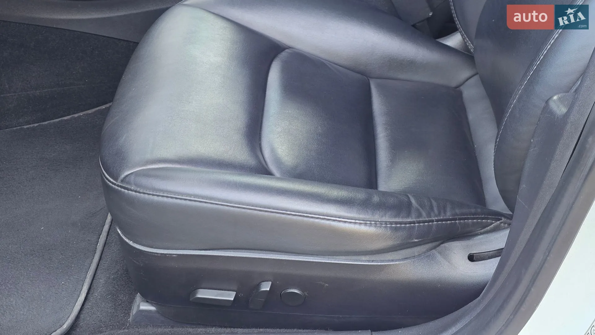 2020 Tesla Model 3 - мініатюра 14