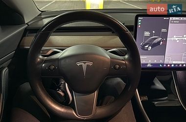 Седан Tesla Model 3 2018 в Тернополе
