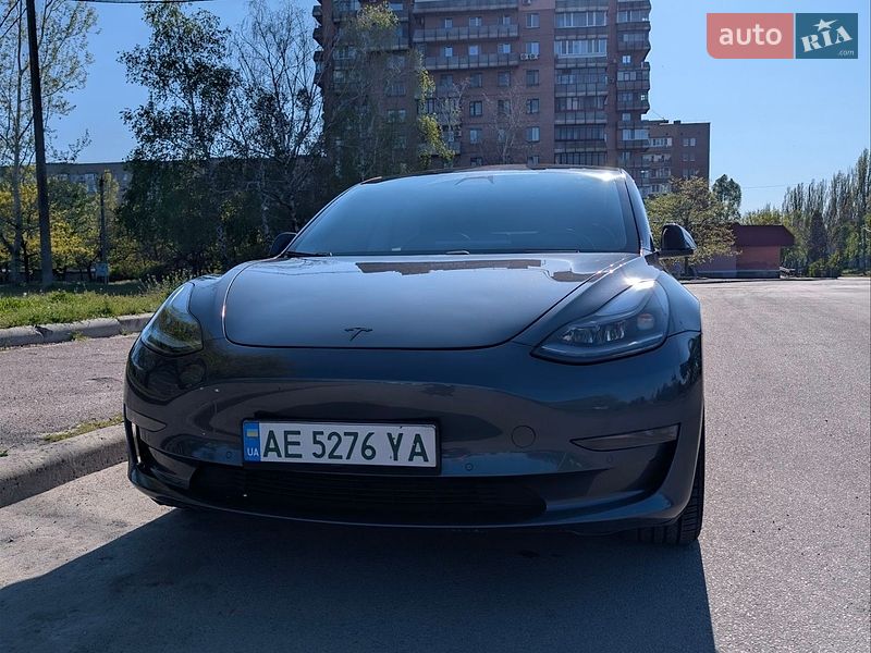 Tesla Model 3 2018