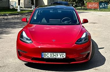 Седан Tesla Model 3 2021 в Золочеве