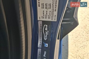 Седан Tesla Model 3 2019 в Киеве