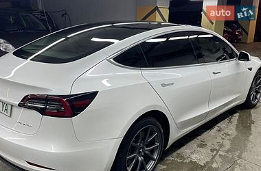 Седан Tesla Model 3 2019 в Одессе