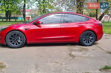 Седан Tesla Model 3 2022 в Черкассах