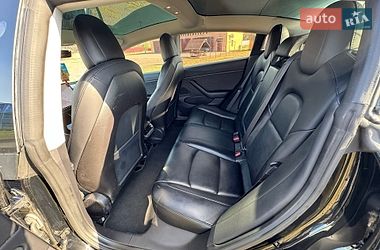 Седан Tesla Model 3 2018 в Киеве