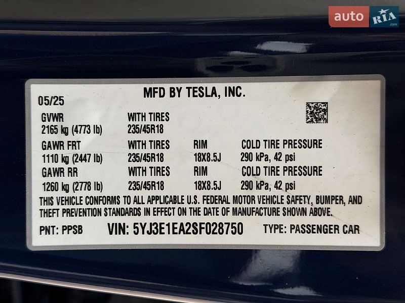 Седан Tesla Model 3 2025 в Києві