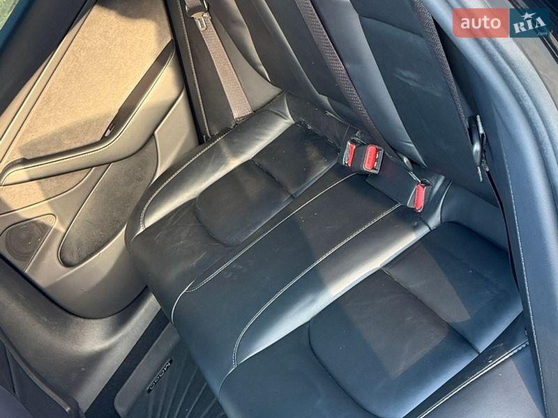 Седан Tesla Model 3 2020 в Одессе