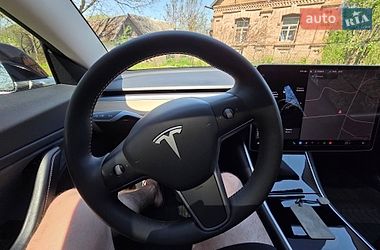 Седан Tesla Model 3 2018 в Бердичеве