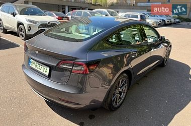 Седан Tesla Model 3 2023 в Одесі