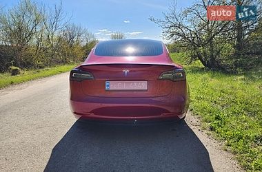 Седан Tesla Model 3 2018 в Тернополі