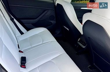 Седан Tesla Model 3 2023 в Одессе