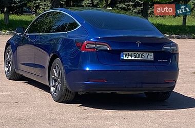 Седан Tesla Model 3 2019 в Житомире