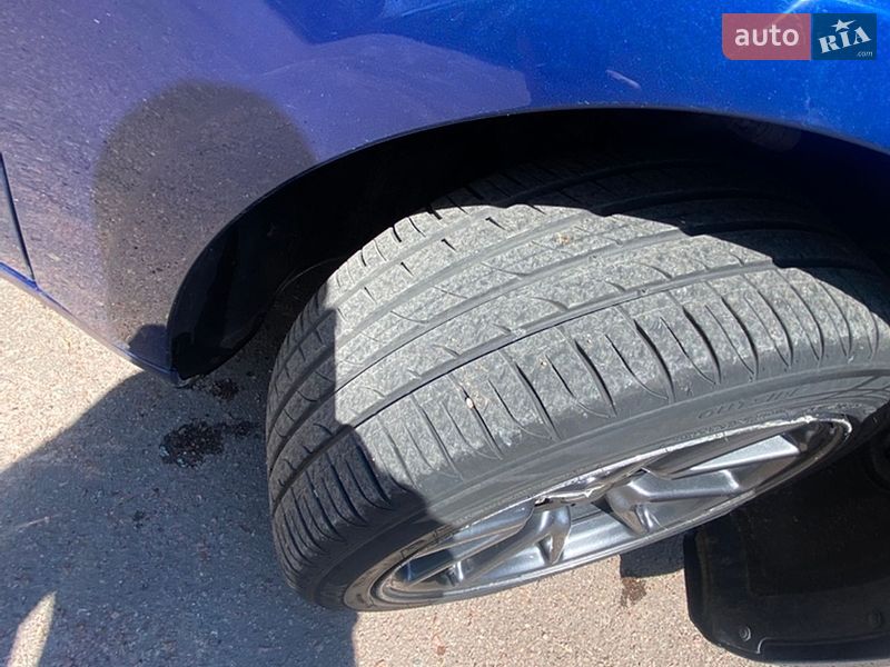 Седан Tesla Model 3 2019 в Києві