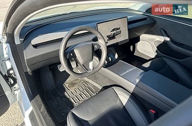 Седан Tesla Model 3 2024 в Львове