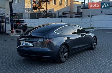 Седан Tesla Model 3 2020 в Днепре