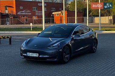 Седан Tesla Model 3 2020 в Днепре
