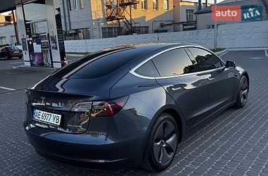 Седан Tesla Model 3 2020 в Днепре