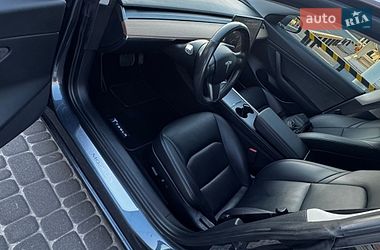 Седан Tesla Model 3 2020 в Днепре