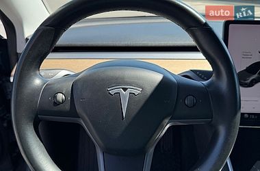 Седан Tesla Model 3 2018 в Киеве