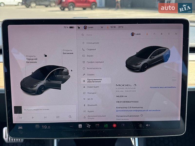 Седан Tesla Model 3 2018 в Киеве