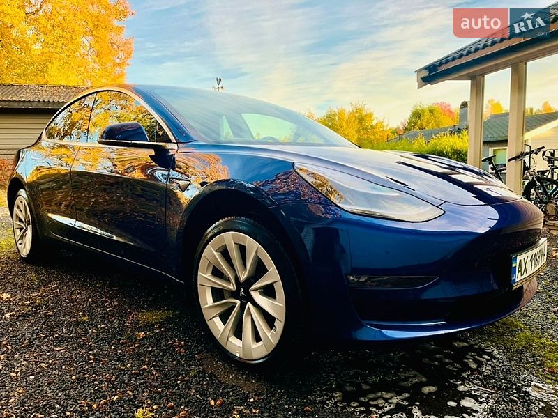 Седан Tesla Model 3 2019 в Харькове
