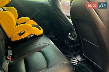 Седан Tesla Model 3 2019 в Харькове