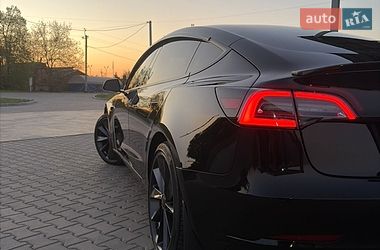 Седан Tesla Model 3 2018 в Врадиевке