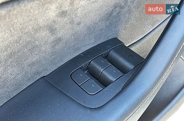 Седан Tesla Model 3 2022 в Львові