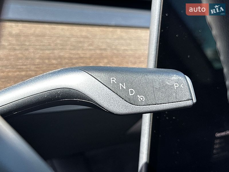 Седан Tesla Model 3 2022 в Львові