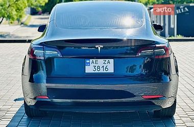 Седан Tesla Model 3 2020 в Киеве