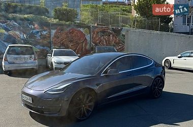 Седан Tesla Model 3 2020 в Одессе