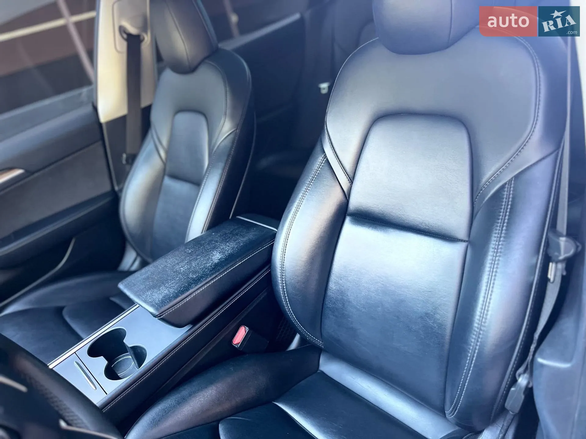 2022 Tesla Model 3 - мініатюра 31