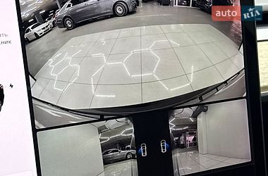 Седан Tesla Model 3 2019 в Одесі