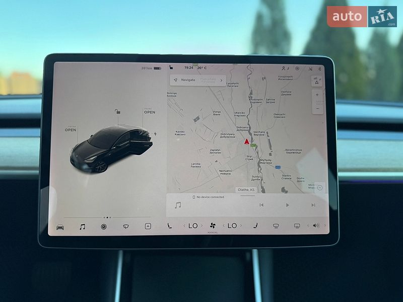 Седан Tesla Model 3 2019 в Стрые