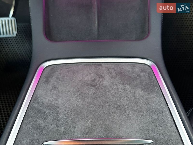 Седан Tesla Model 3 2022 в Дніпрі