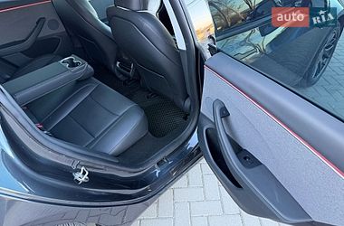 Седан Tesla Model 3 2024 в Золочеве