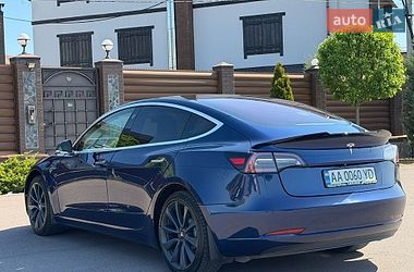 Седан Tesla Model 3 2017 в Борисполе