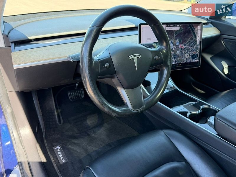Седан Tesla Model 3 2017 в Борисполе