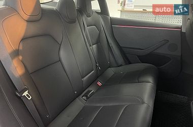 Седан Tesla Model 3 2024 в Киеве