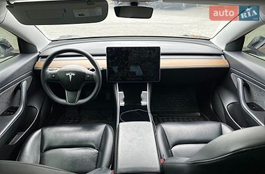Седан Tesla Model 3 2020 в Запорожье